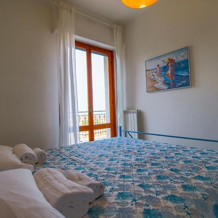 La Terrazza - By Ligooria Apartment Пиетра Лигуре Екстериор снимка